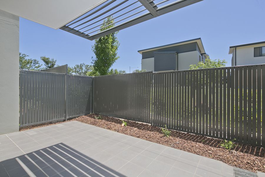 33/82 Henry Kendall Street, Franklin ACT 2913, Image 0