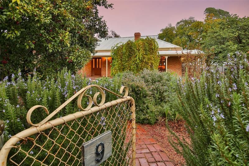 9 Rodwells Road, Birdwoodton VIC 3505, Image 0