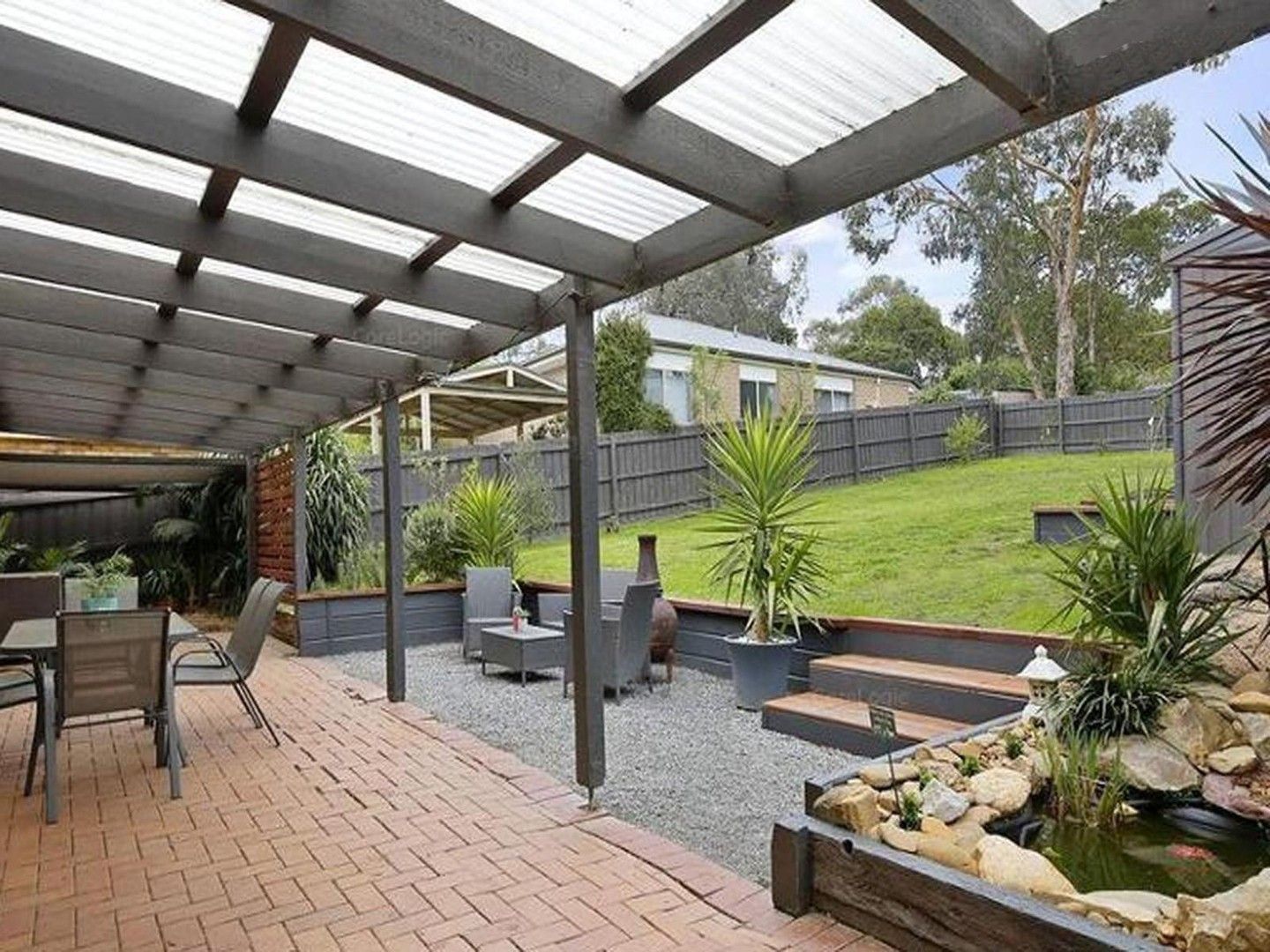 3 bedrooms House in 19 Dryden Concourse MOOROOLBARK VIC, 3138