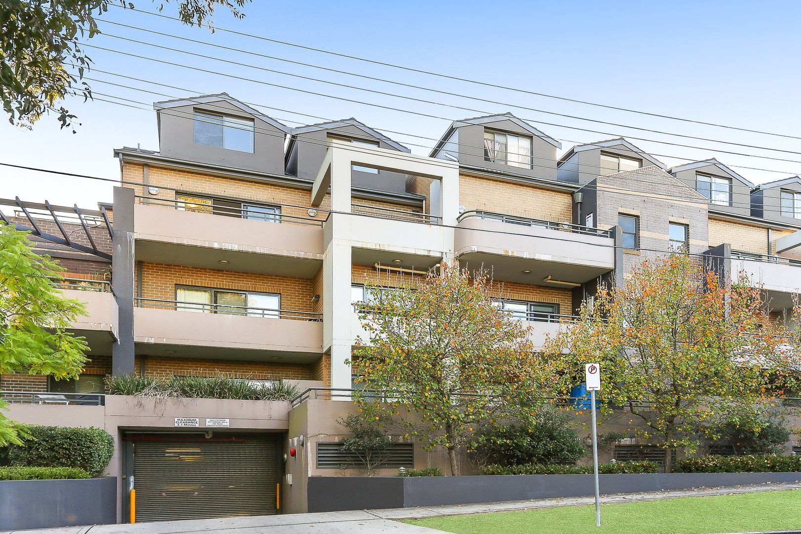 2 bedrooms Apartment / Unit / Flat in 8/45 Eastbourne Road HOMEBUSH WEST NSW, 2140
