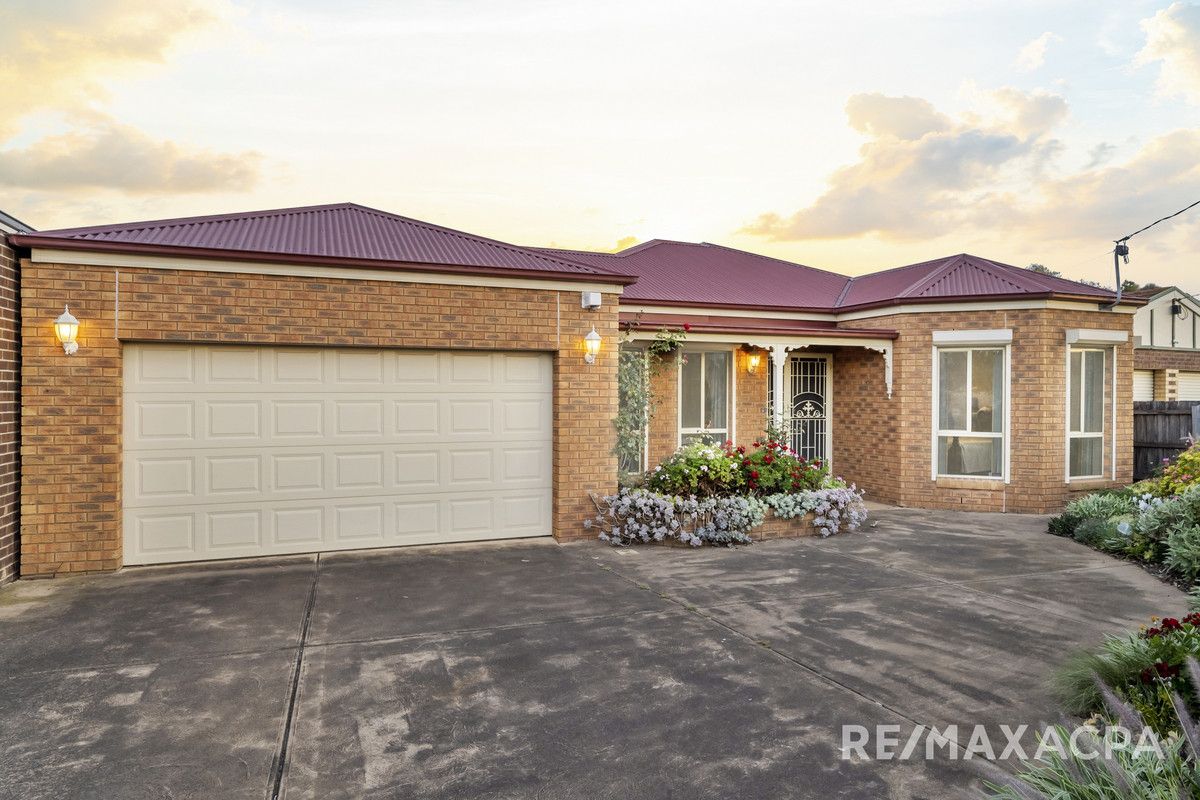4 bedrooms House in 66 Edwards Road WERRIBEE VIC, 3030