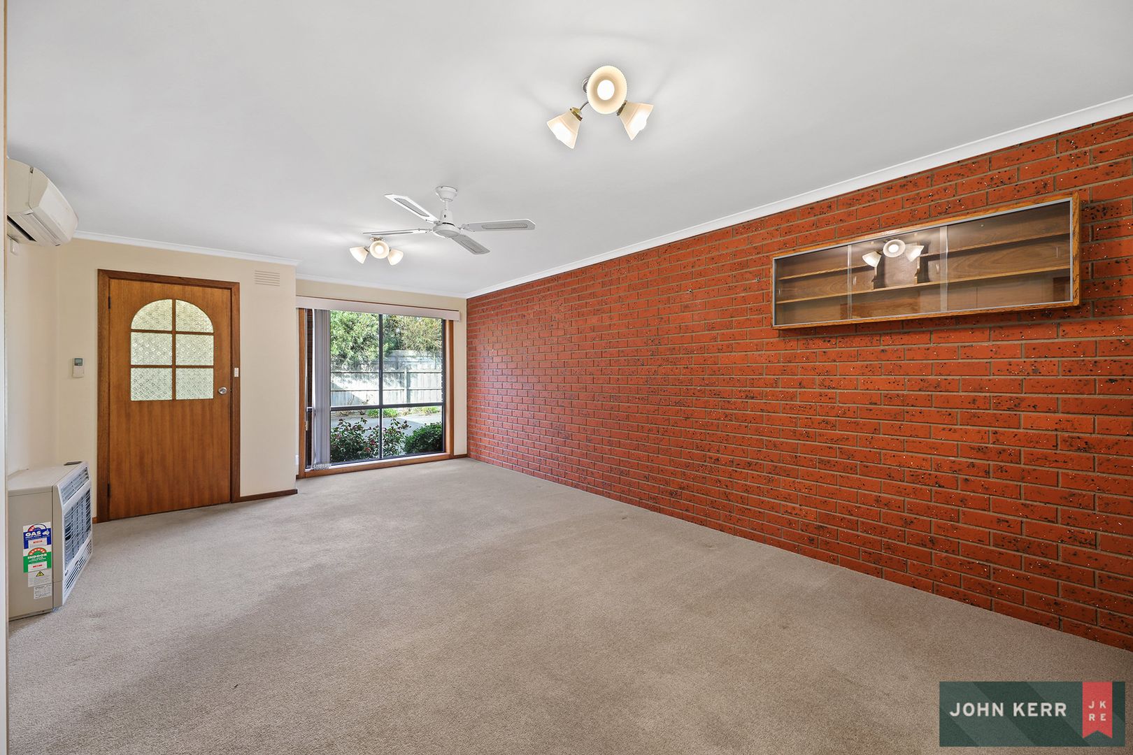 4/11 Paull Court, Moe VIC 3825, Image 1