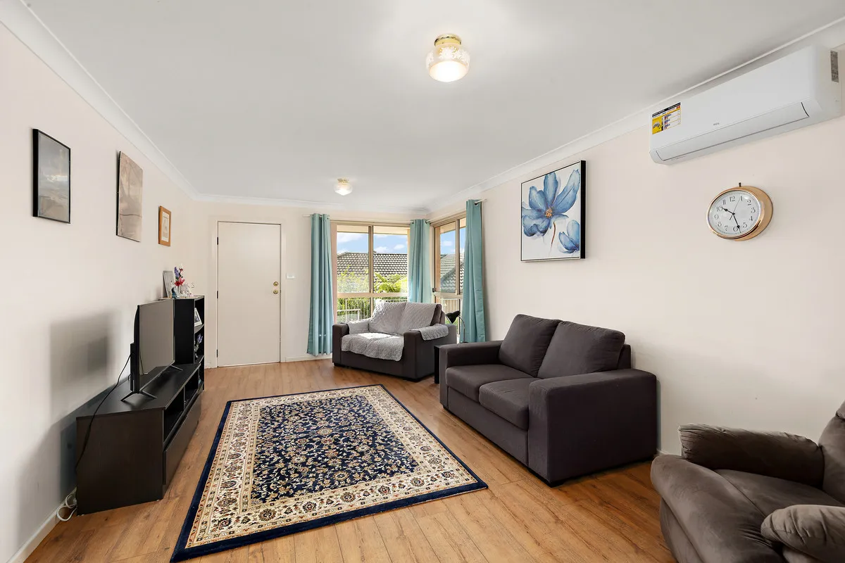 Stylish 3-Bedroom Villa enjoying Prime Convenience - View 2