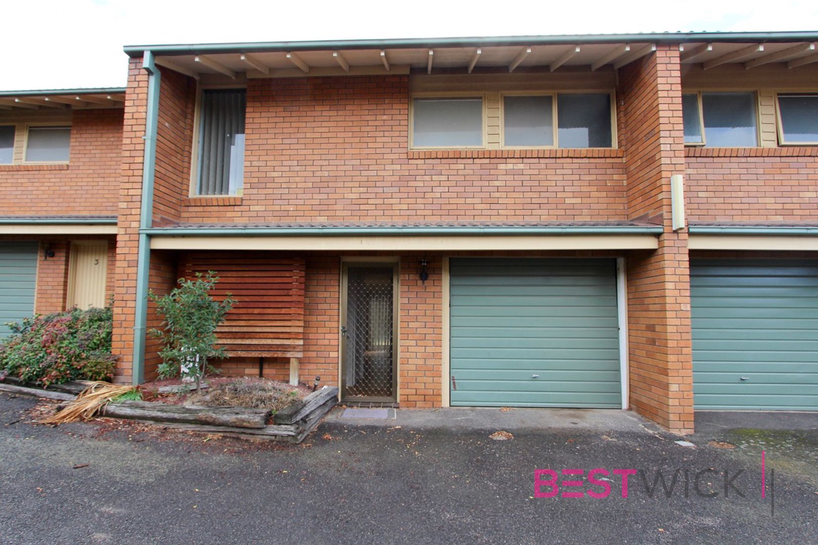 2/196 Keppel Street, Bathurst Property History & Address Research