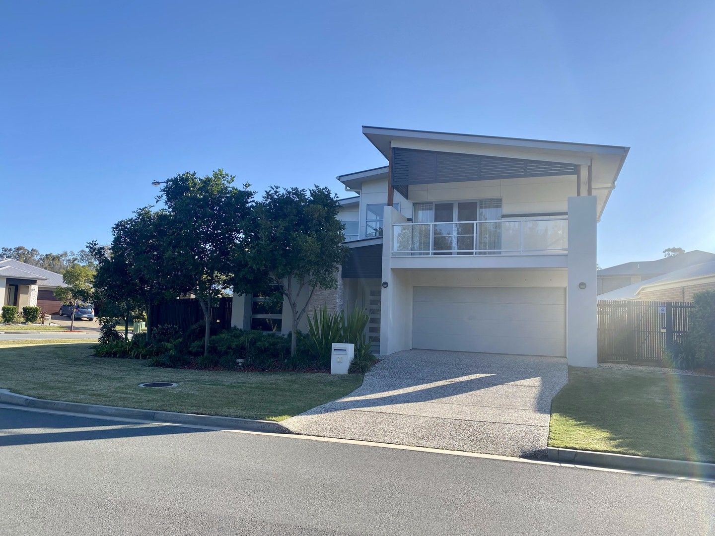 4 bedrooms House in 2 Wraight Street PIMPAMA QLD, 4209