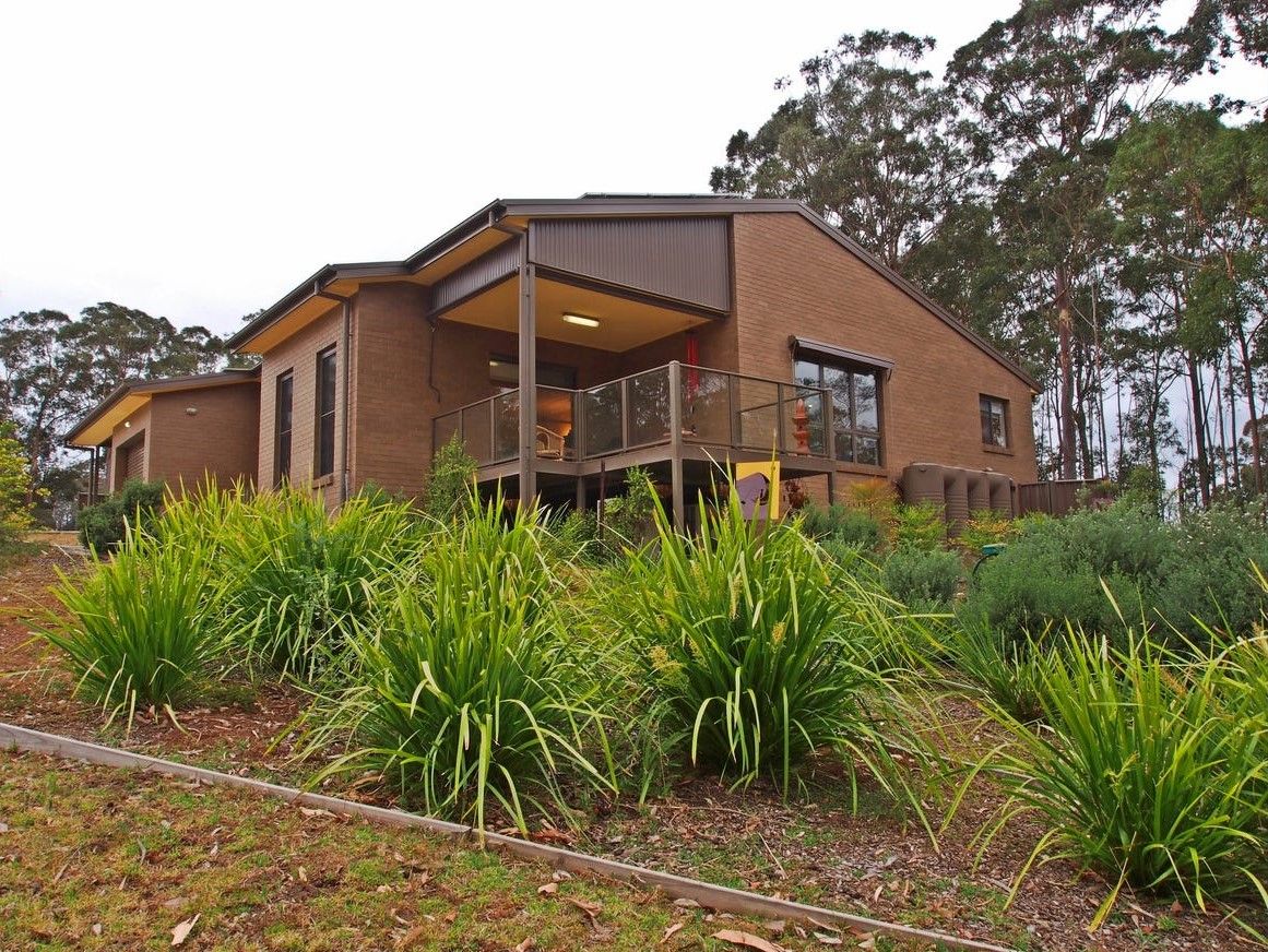 3 bedrooms House in 48 Litchfield Crescent LONG BEACH NSW, 2536