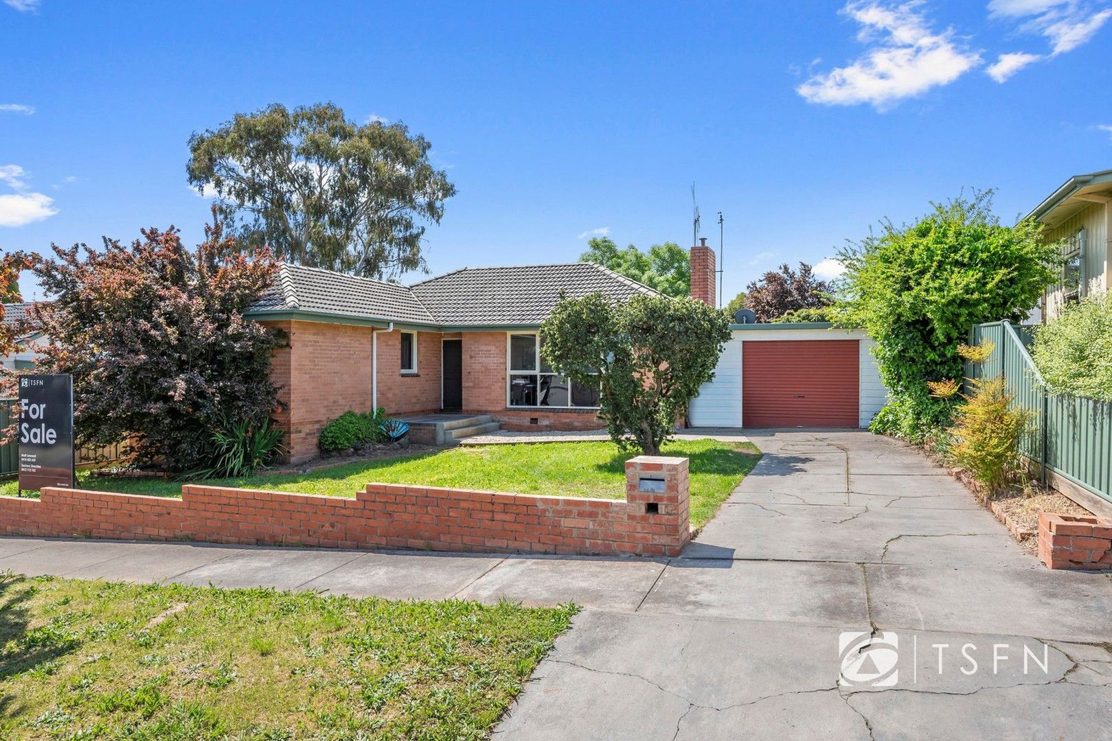 3 Leonard Avenue, Flora Hill VIC 3550, Image 0