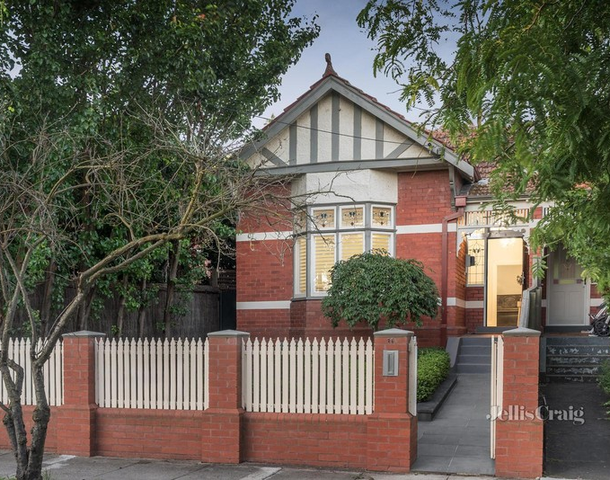 11 Malakoff Street, Caulfield North VIC 3161