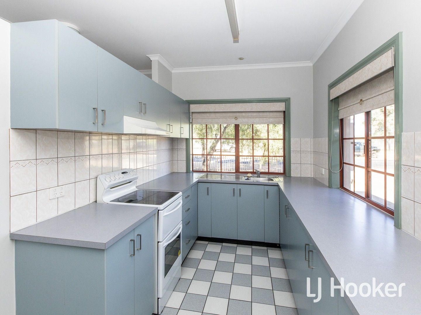 66 Memorial Avenue, Gillen NT 0870, Image 0