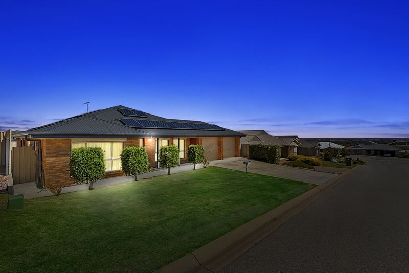 9 Kent Place, Craigmore SA 5114, Image 1