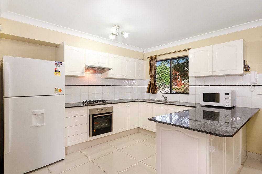 1/79-81 Railway Street, Granville NSW 2142, Image 2