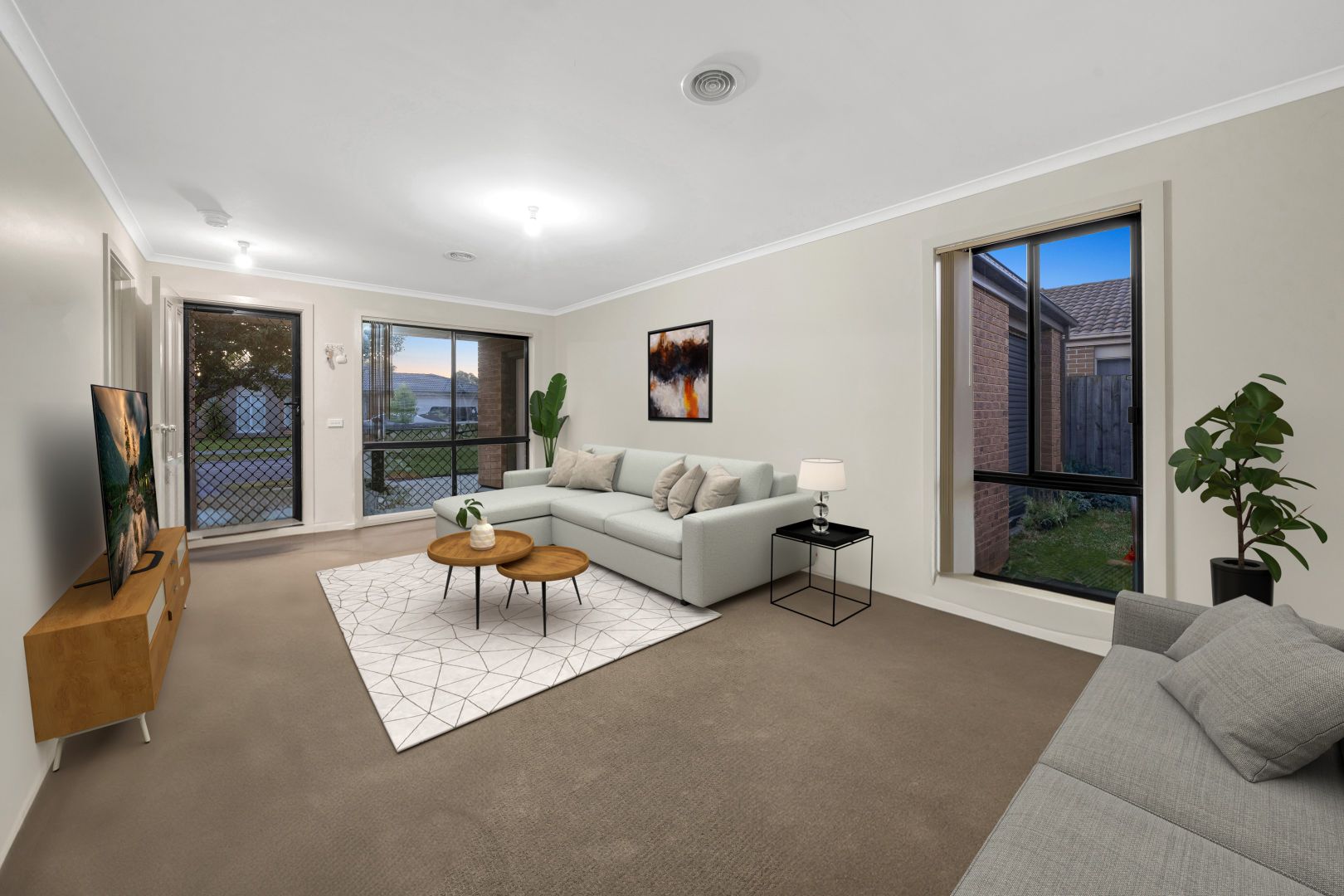 13 Hector Drive, Cranbourne VIC 3977, Image 2