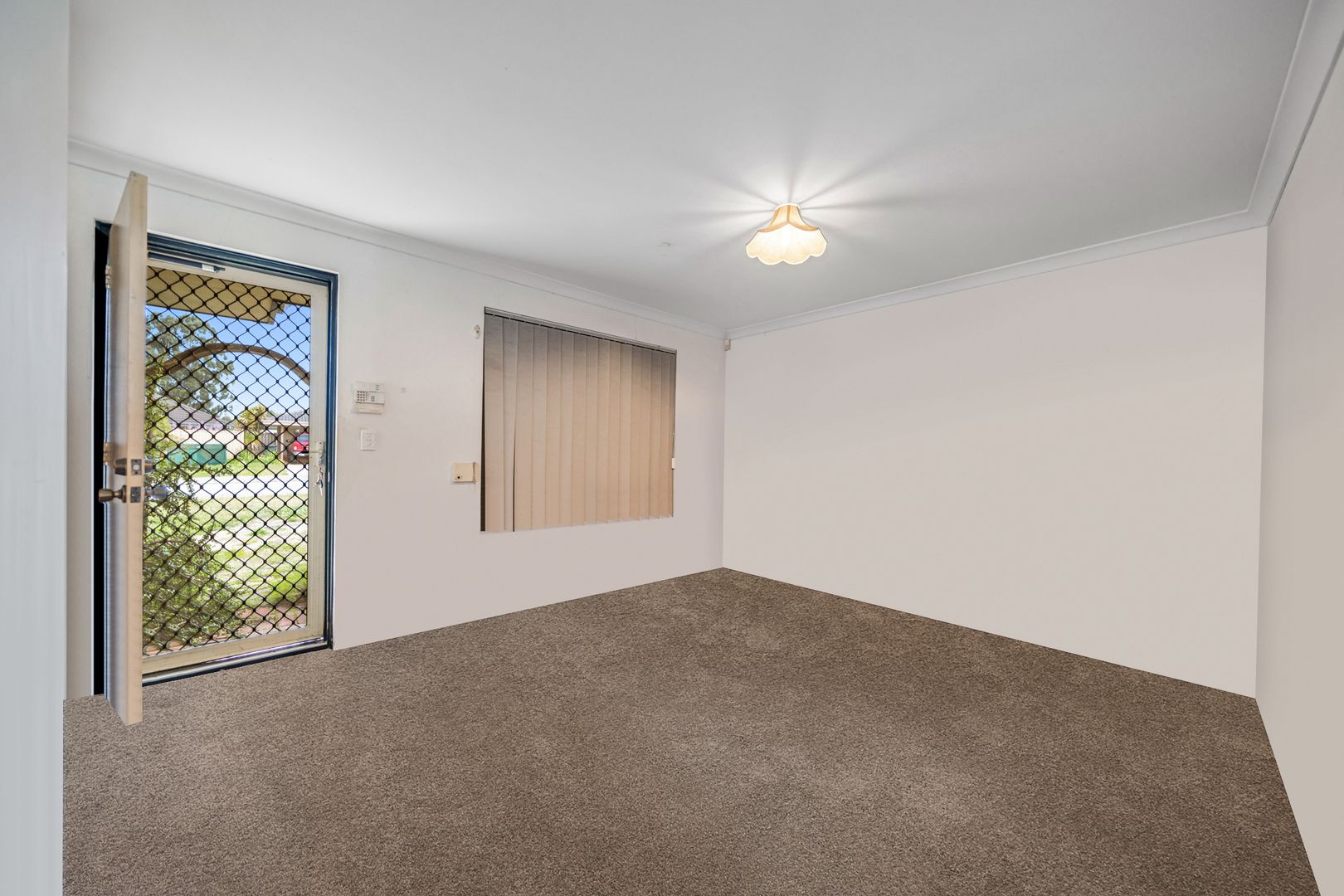 102 Bennett Street, Caversham WA 6055, Image 1