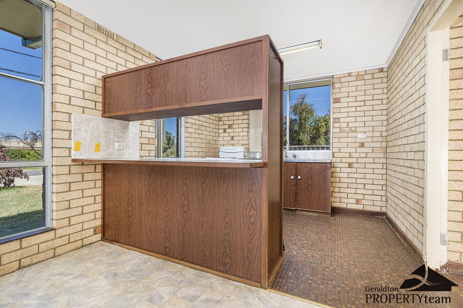 11A Central Road, Wonthella WA 6530, Image 2