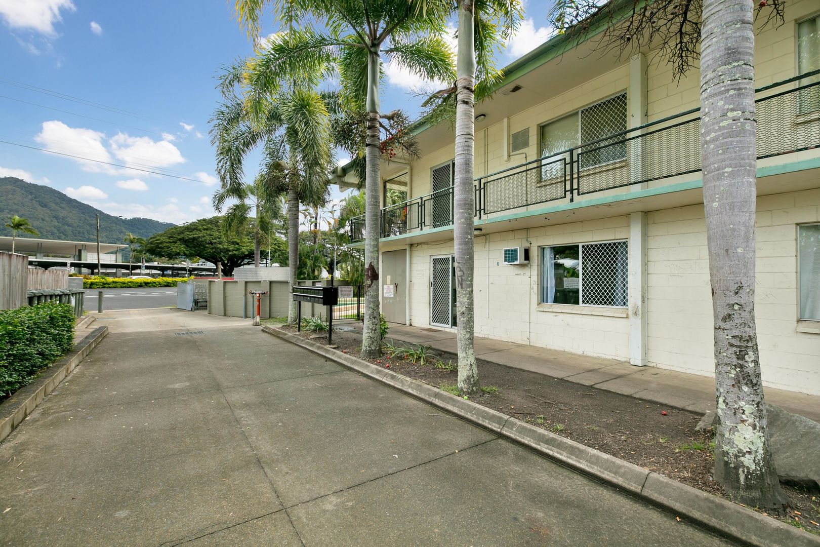 1/50 Alfred Street, Manunda QLD 4870, Image 1