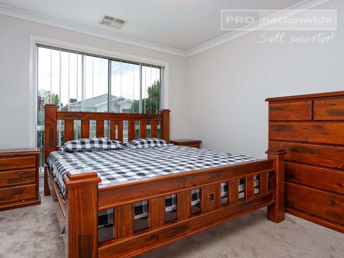 9/3 Bogong Crescent, Tatton NSW 2650, Image 2