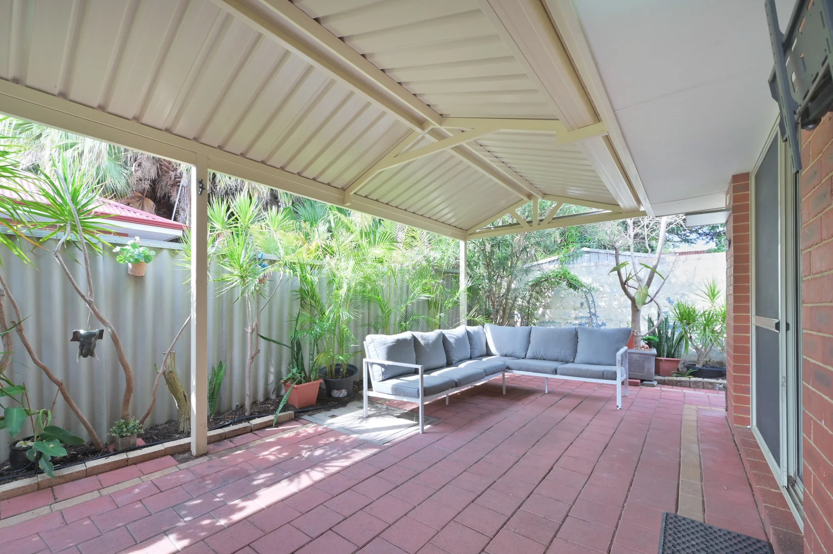 Additional image 17 of 4/19 Ungaroo Road, Westminster WA 6061