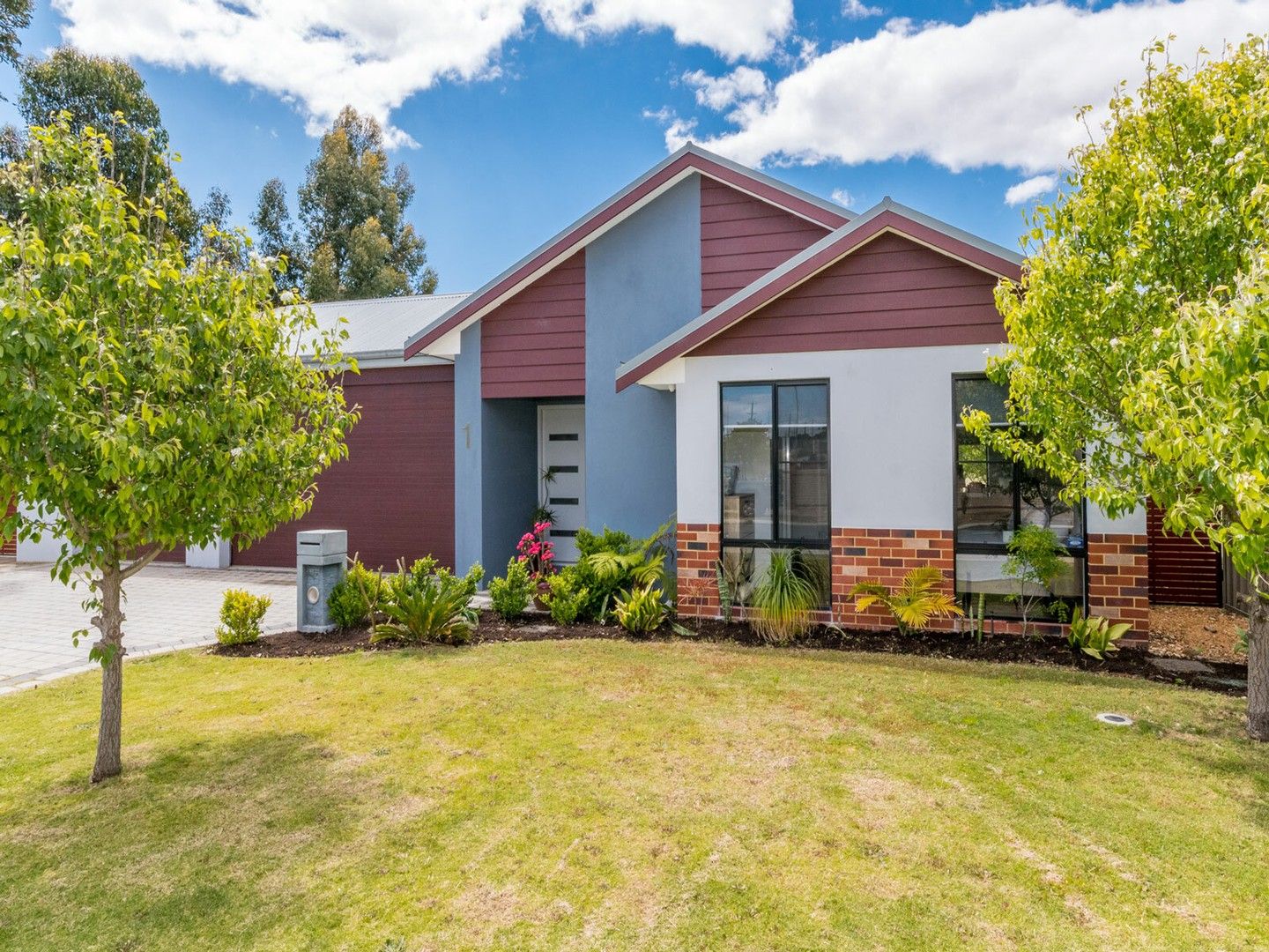 3 bedrooms House in 1 Hird Rd SUCCESS WA, 6164