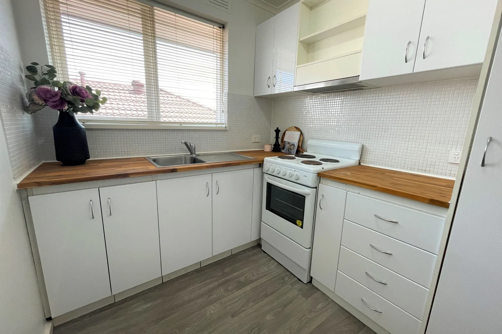 Additional image 3 of 16/9 Park Avenue, Glen Huntly VIC 3163