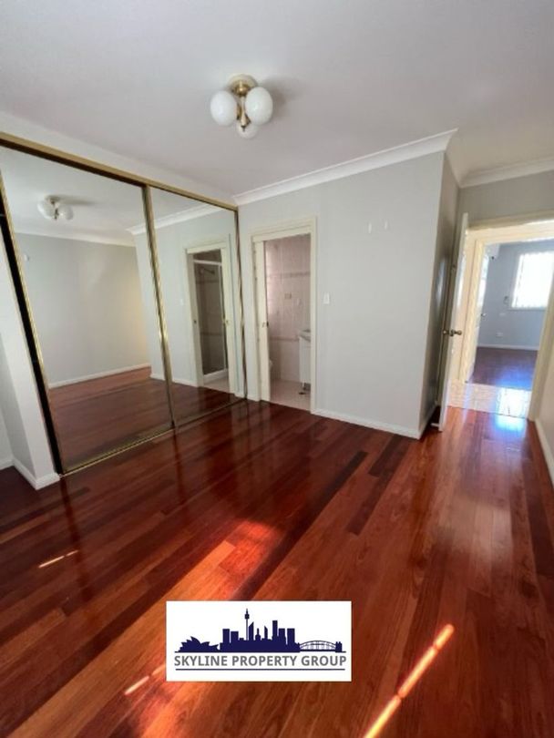 3 bedrooms Villa in 87a Hydrae St REVESBY NSW, 2212