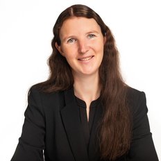 Melissa Brokman, Property manager