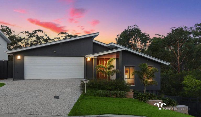 4 bedrooms House in 26 Lakes Entrance Drive SPRINGFIELD LAKES QLD, 4300