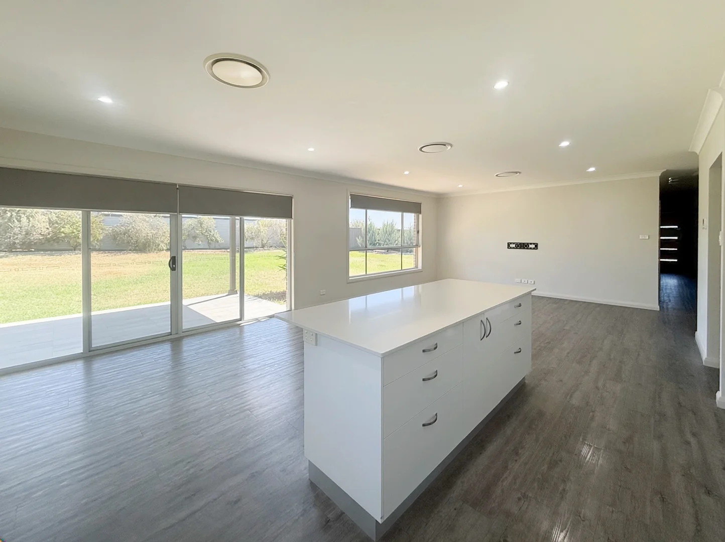 Additional image 3 of 1 Grand Meadows Drive, Tamworth NSW 2340