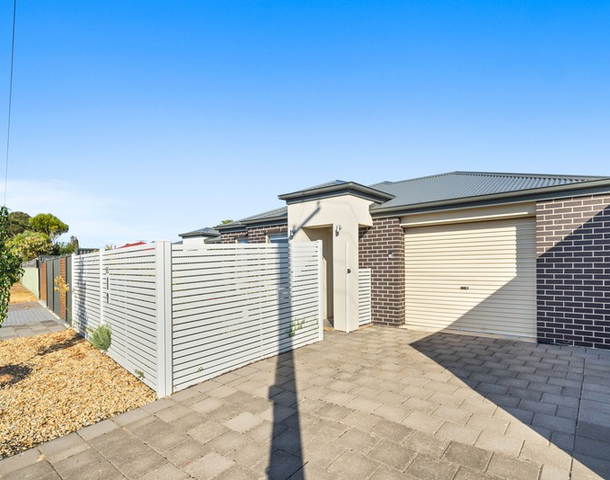 26 Weeroona Avenue, Port Noarlunga South SA 5167