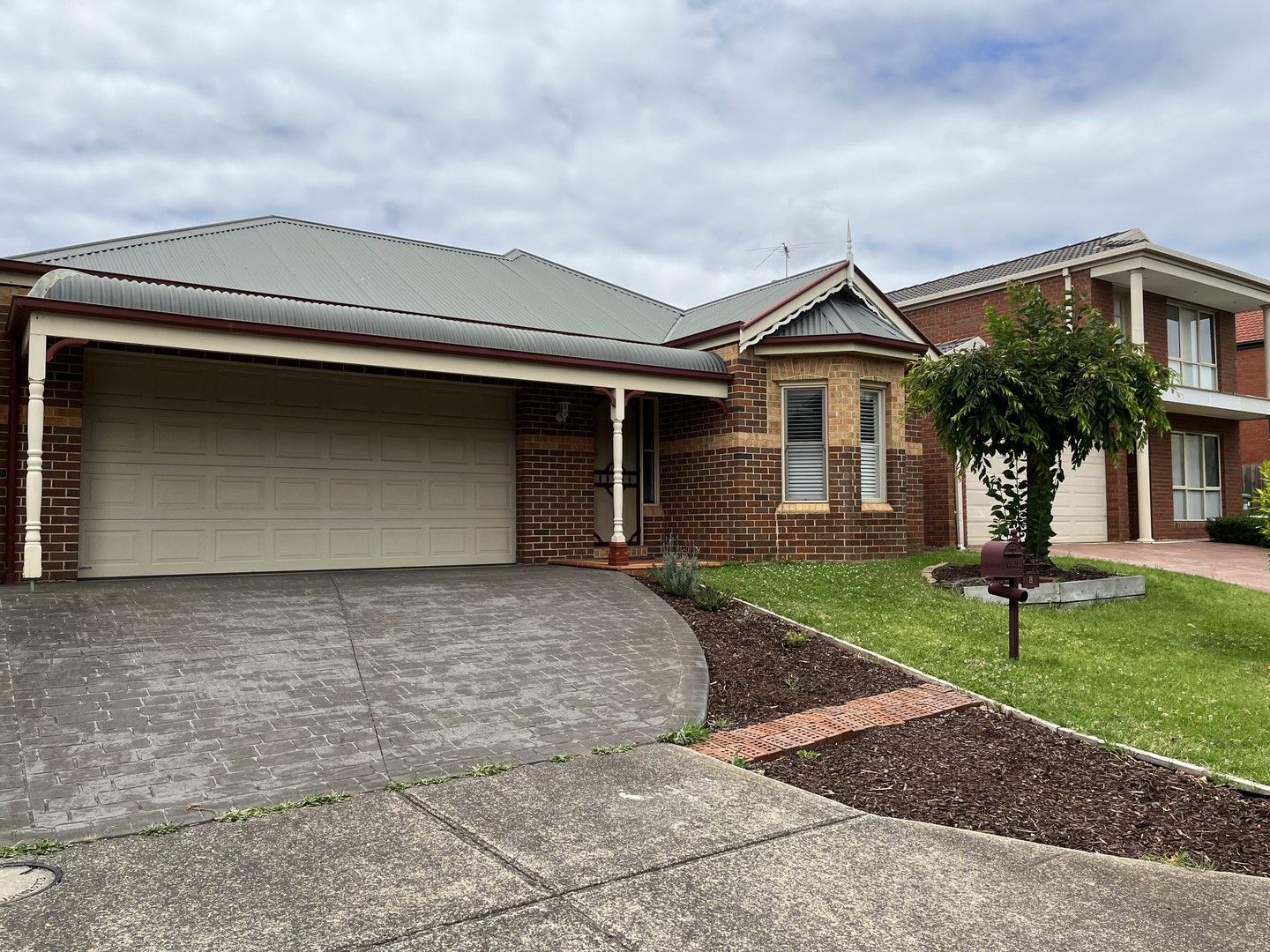 3 bedrooms House in 8 Cypress Way MARIBYRNONG VIC, 3032