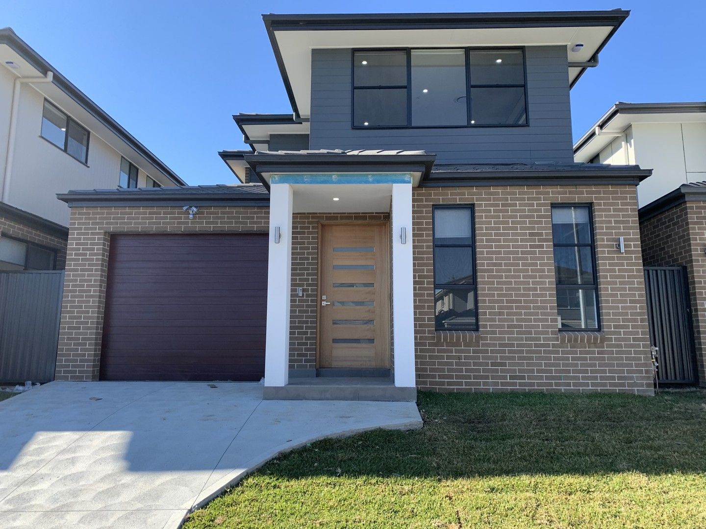 5 bedrooms House in 45 Bonnie Rock Road AUSTRAL NSW, 2179