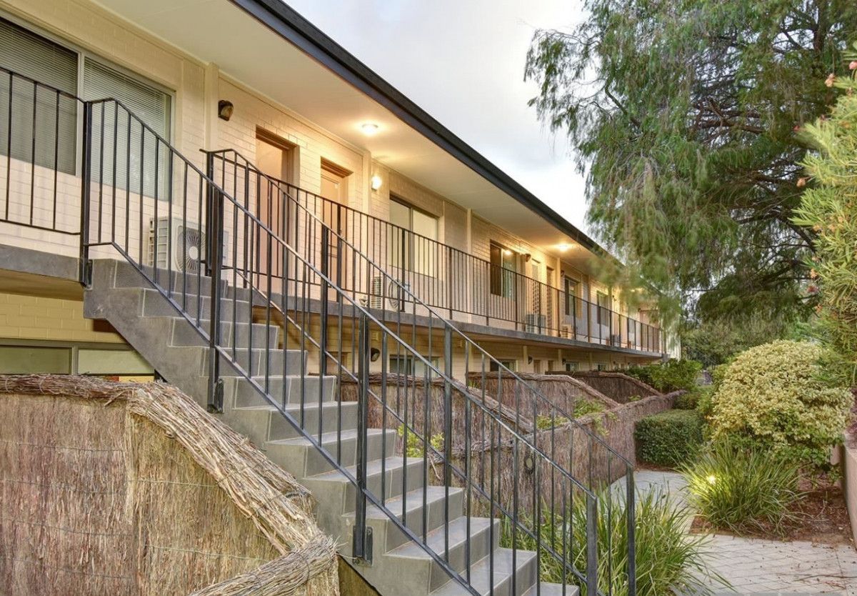 1 bedrooms Apartment / Unit / Flat in 4/288 Ravenscar Street DOUBLEVIEW WA, 6018