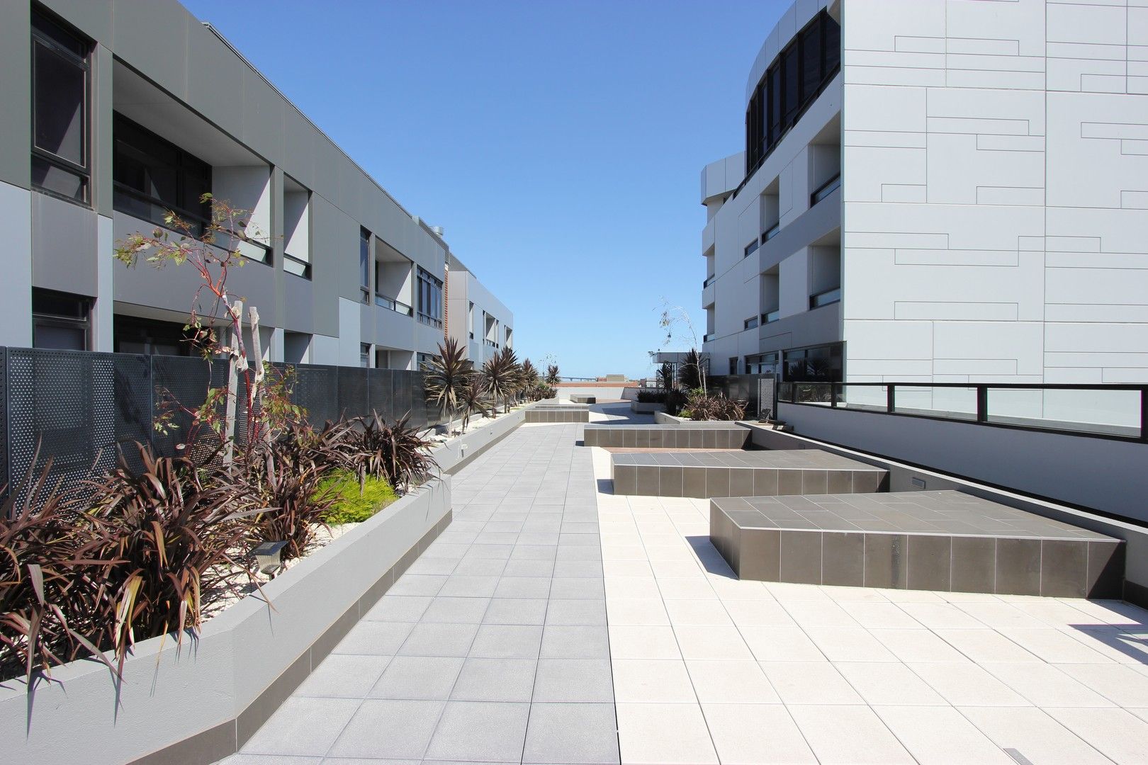 2 bedrooms Apartment / Unit / Flat in 513a/10 Droop Street FOOTSCRAY VIC, 3011