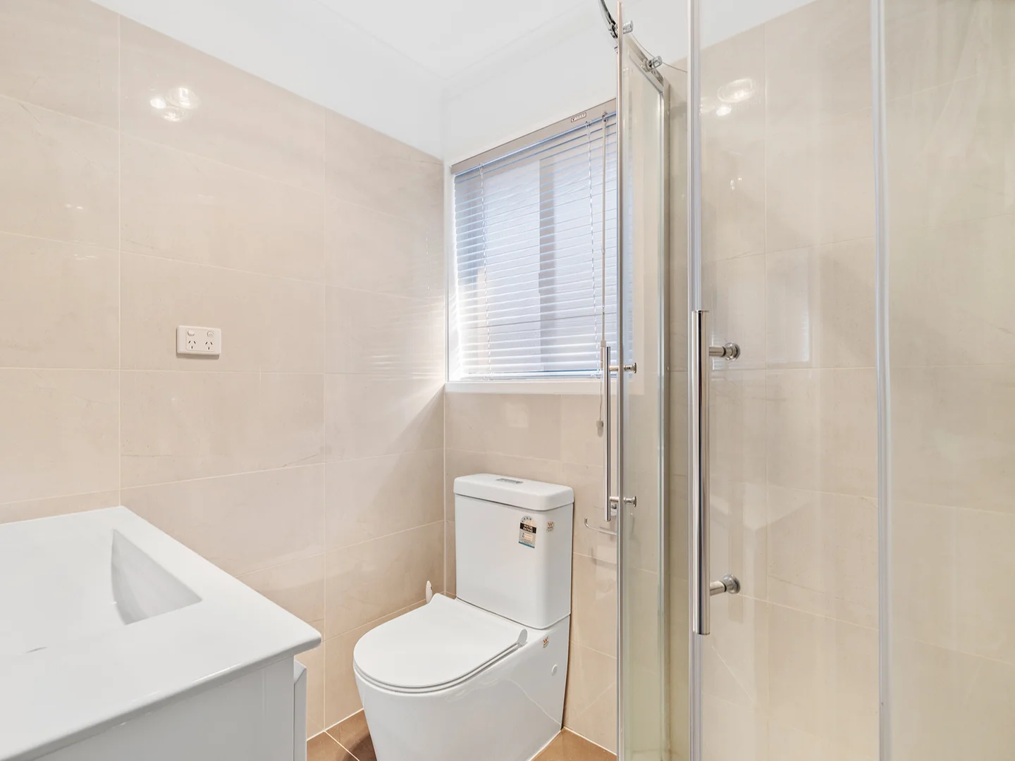 Additional image 10 of 5 Glenara Court, Endeavour Hills VIC 3802