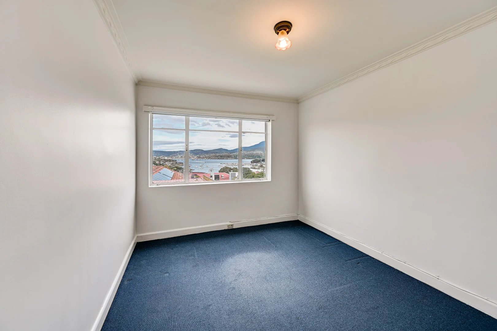 Additional image 10 of 2/1 Boatta Road, Lindisfarne TAS 7015