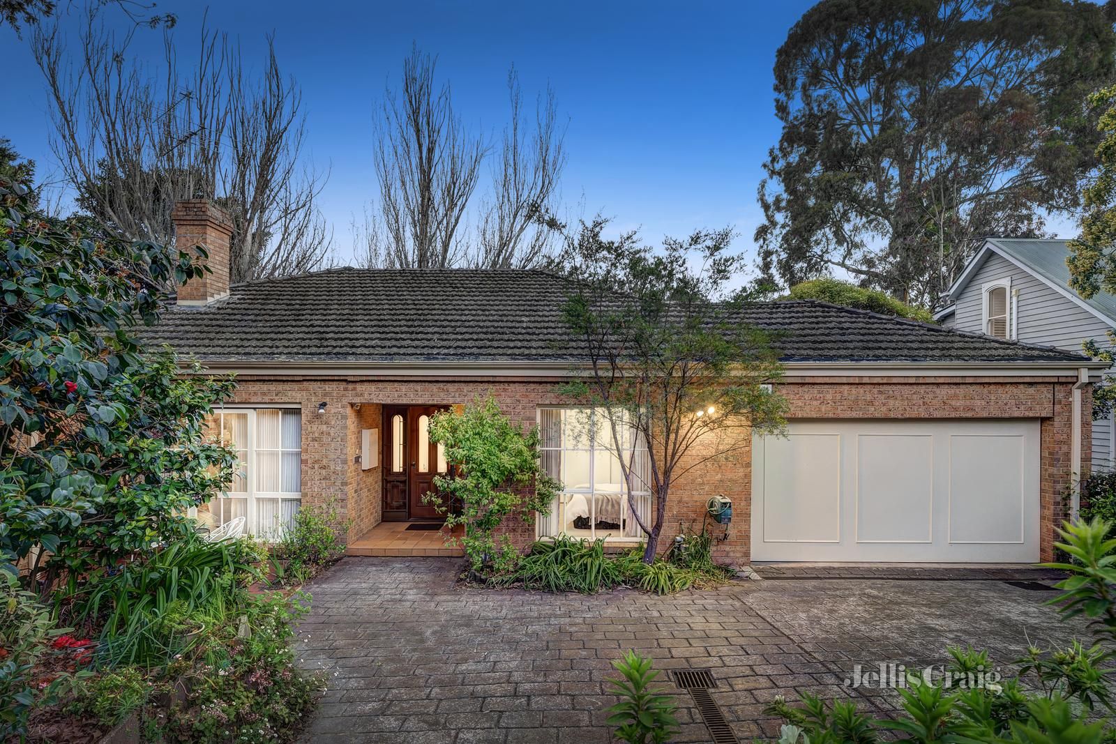 2/13 Dudley Parade, Canterbury VIC 3126, Image 0