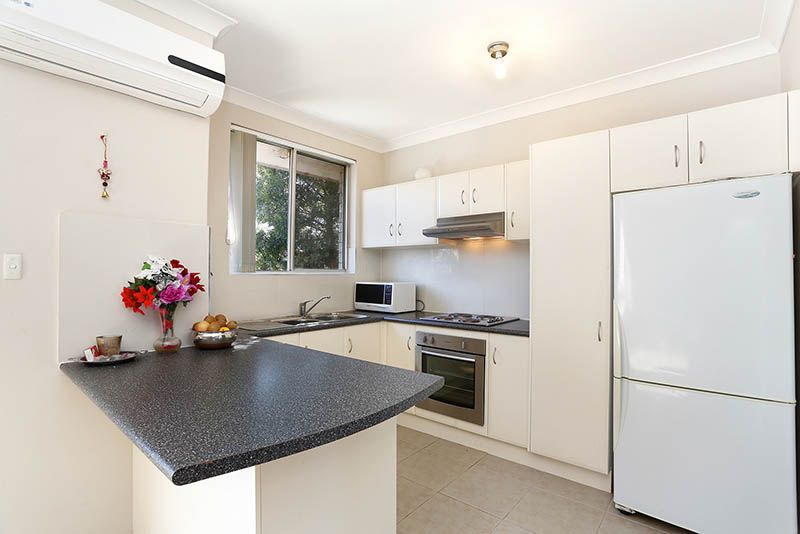 8/102 Windsor Street, RICHMOND NSW 2753, Image 2