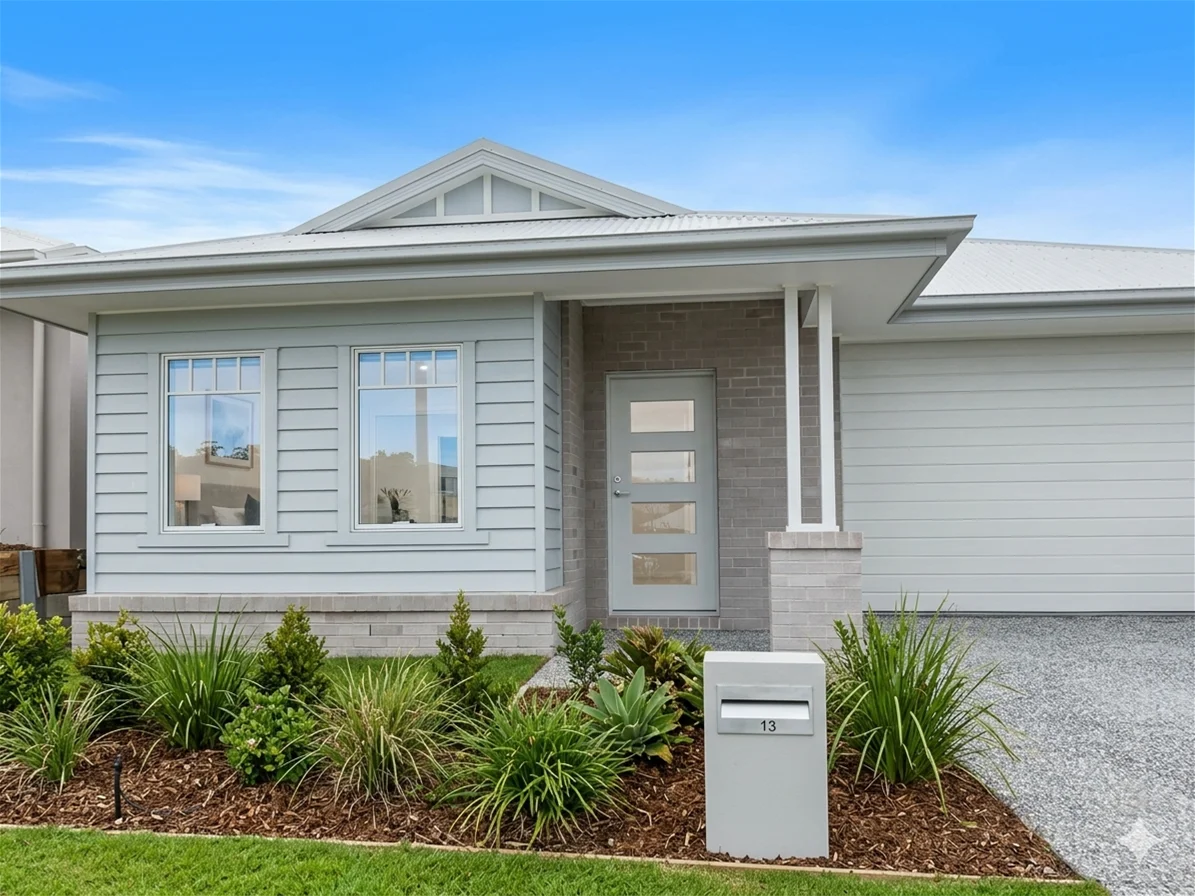 13 Josie Street, Flinders View QLD 4305