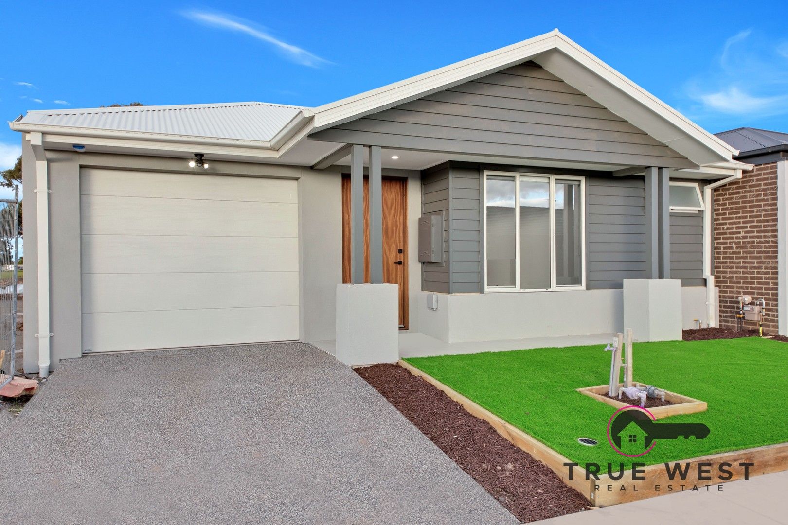 10 Aaron Road, Tarneit VIC 3029, Image 0