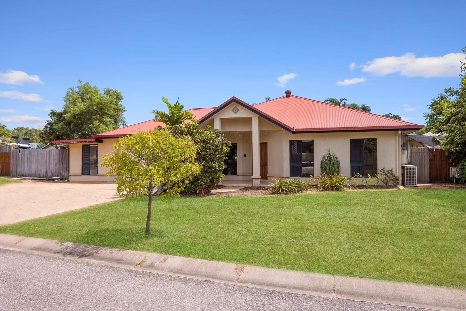 Primary image of 14 Biglow Court, Douglas QLD 4814