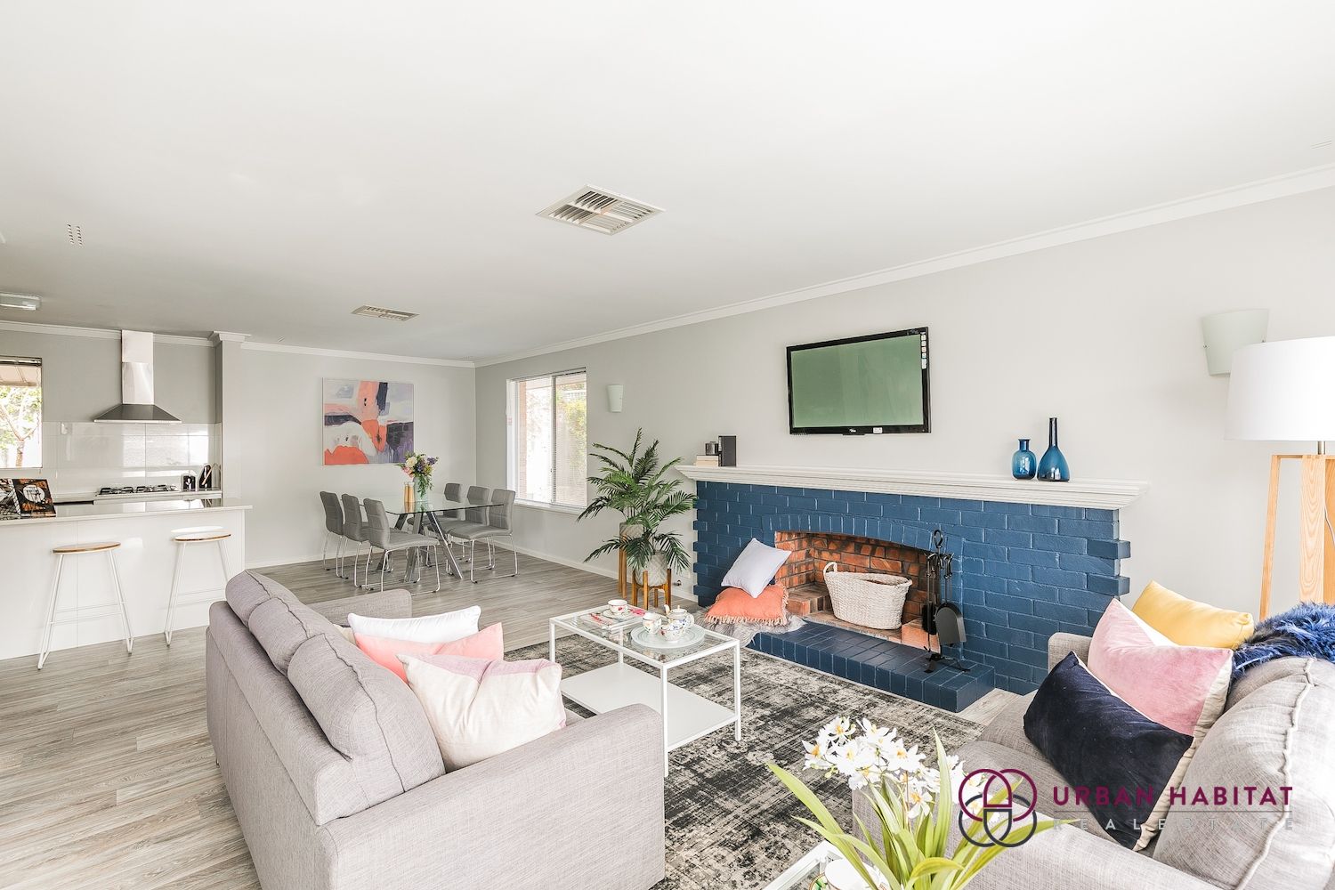 23 Menli Place, Orelia WA 6167, Image 0