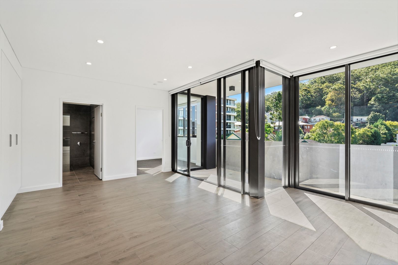 Level 5, 501/8 St George Street, Gosford NSW 2250, Image 2