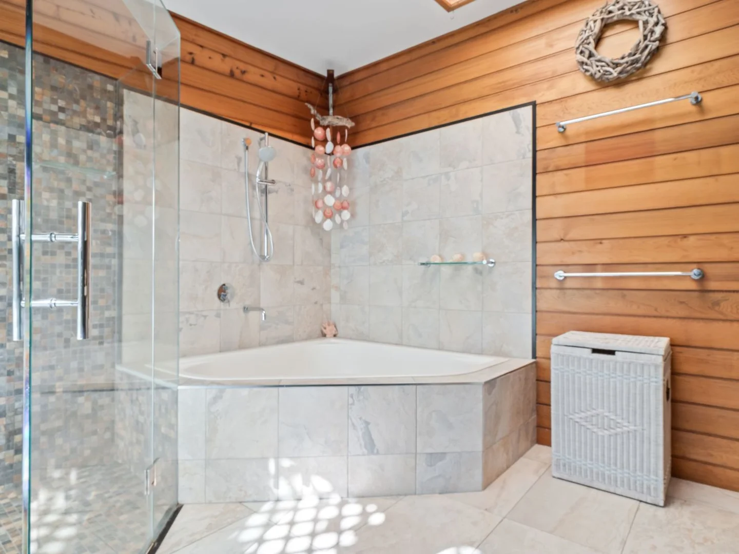 Additional image 29 of Point Lookout QLD 4183