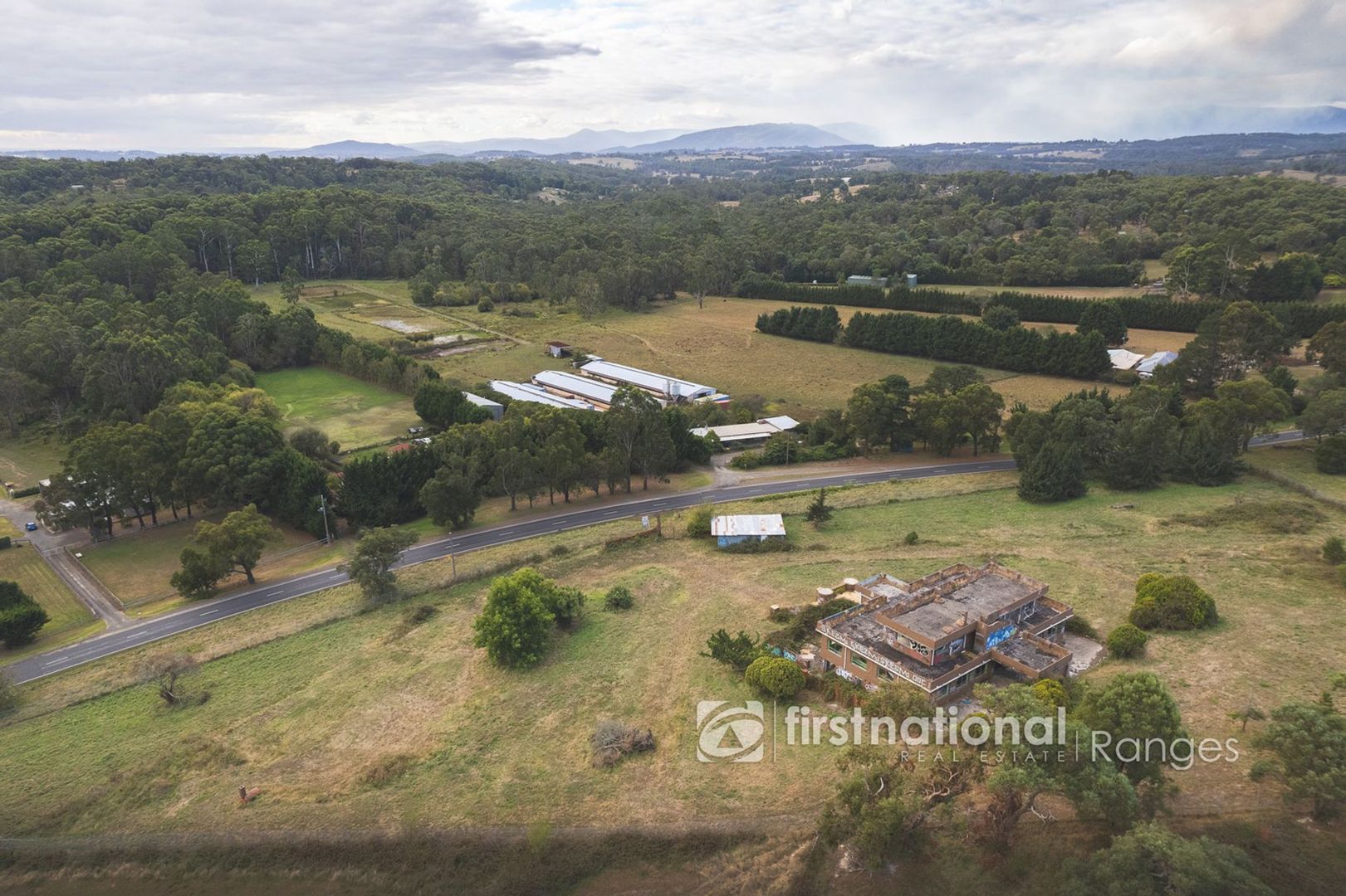 650 Woori Yallock Road, Cockatoo VIC 3781, Image 2