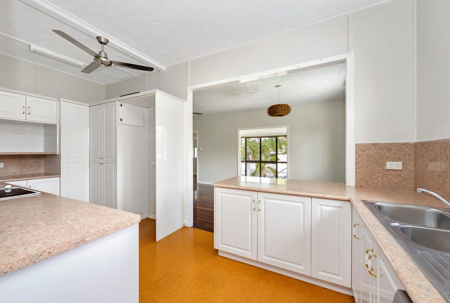 Additional image 3 of 248 Corcoran Street, Currajong QLD 4812