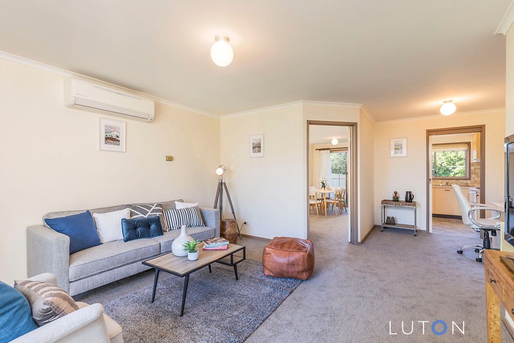 4 Crooke Close, Calwell ACT 2905, Image 2