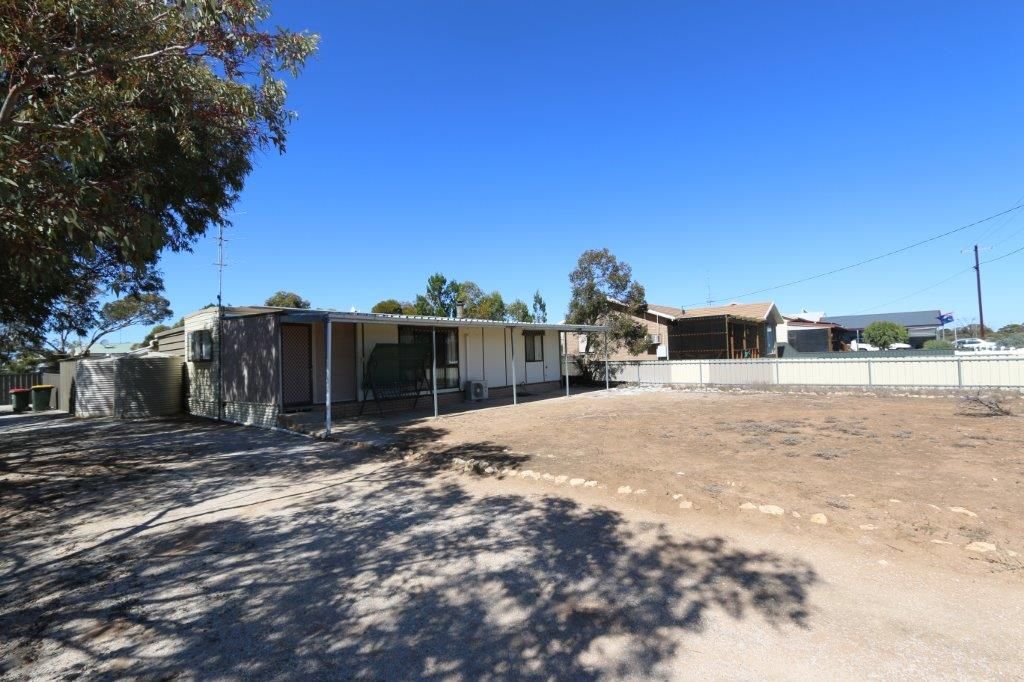 7 North Terrace, Blanchetown SA 5357, Image 2