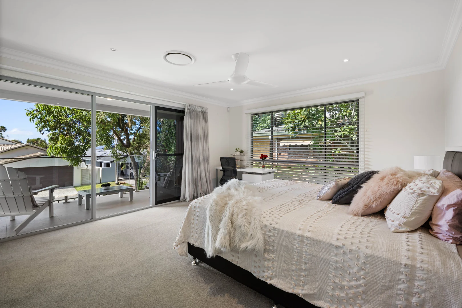 Additional image 17 of 9 Rebecca Court, Broadbeach Waters QLD 4218