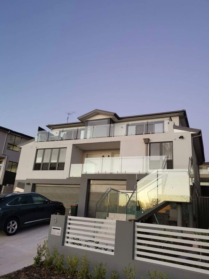 3 bedrooms Duplex in 9 Bayview Close FRENCHS FOREST NSW, 2086
