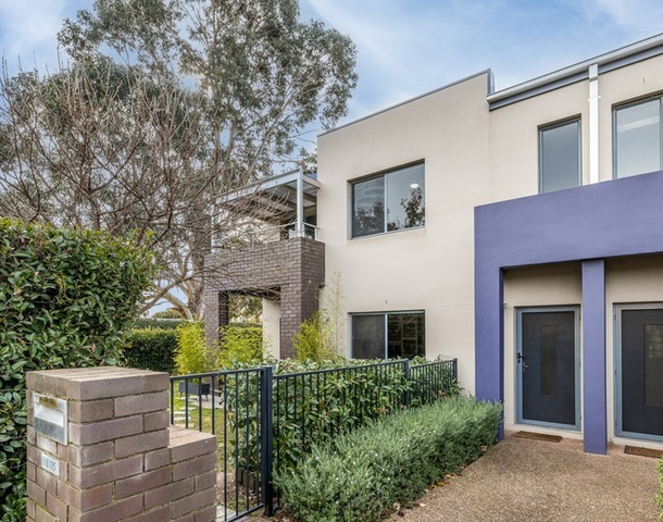 1/25 Jerrabomberra Avenue, Narrabundah ACT 2604