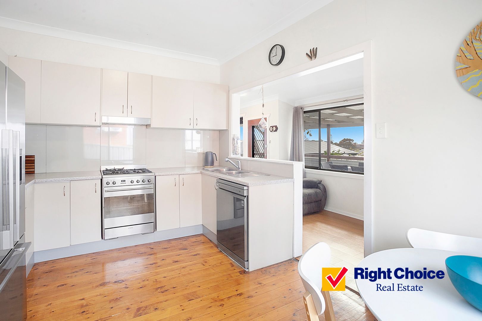 87 Leawarra Avenue, Barrack Heights NSW 2528, Image 2